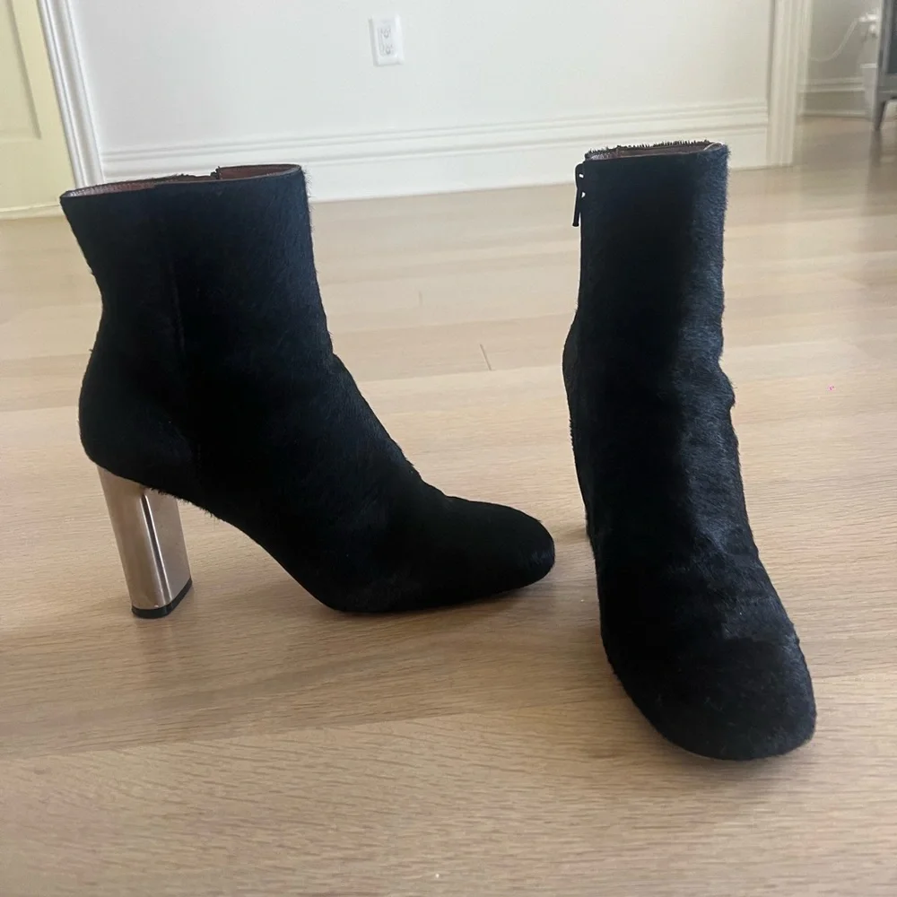 CELINE Cowhide Black Ankle Boot with silver heel 37 - Picture 9 of 9